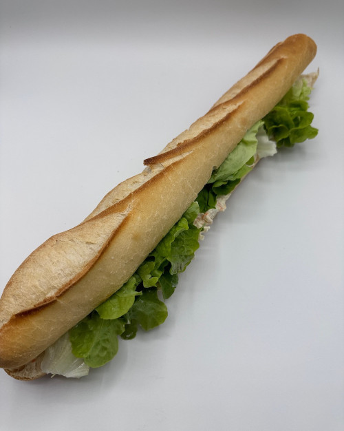 Sandwich seul avec cruditées Taille XL (3/4 d'une baguette)