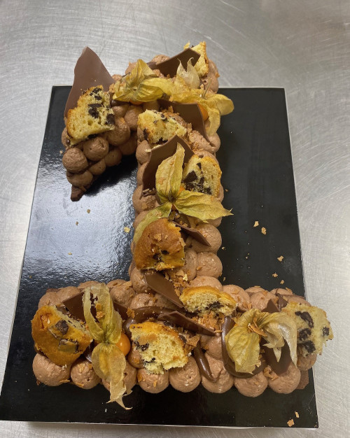 Number cake chocolat